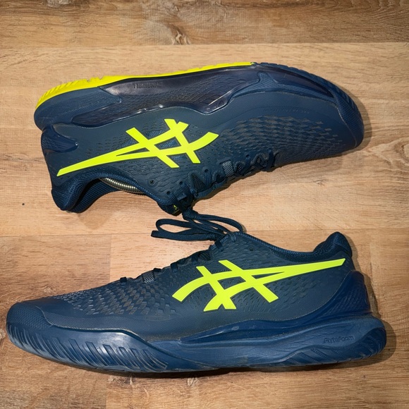 ASICS Gel Resolution 9 (11) - Picture 3 of 6